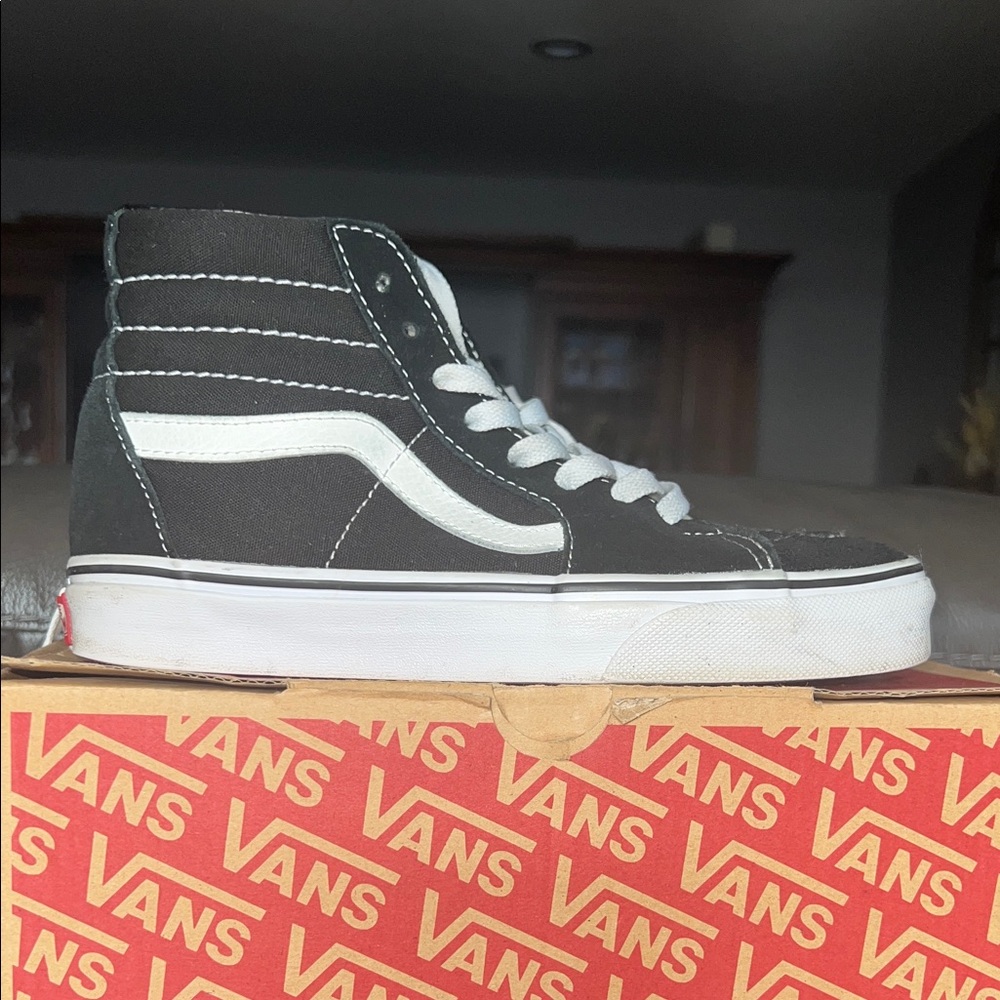 Vans Classic Black and White High-Tops - Picture 4 of 6